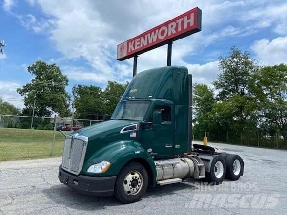 Kenworth T680 Camiones tractor