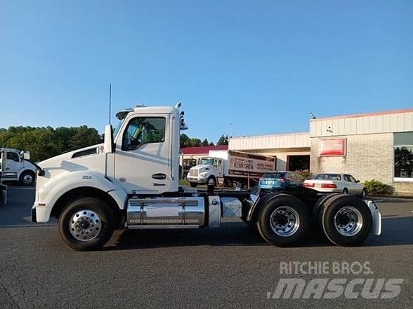 Kenworth T880 Camiones tractor