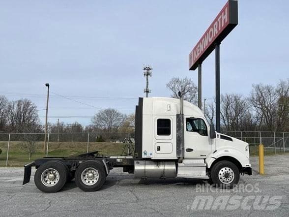 Kenworth T880 Camiones tractor