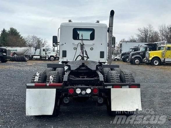 Kenworth T880 Camiones tractor