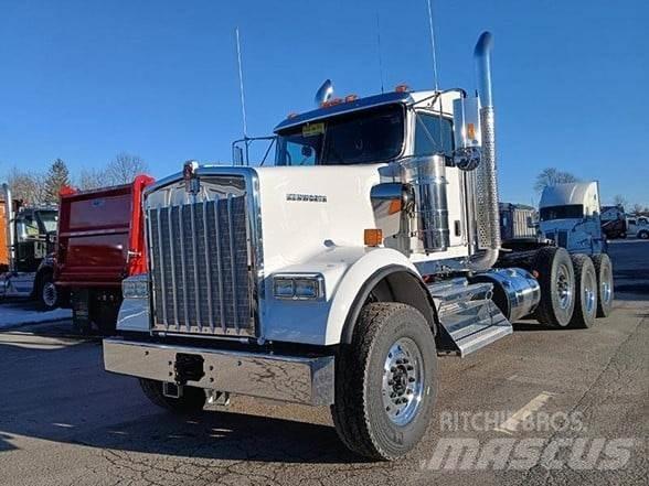 Kenworth W900B Camiones tractor