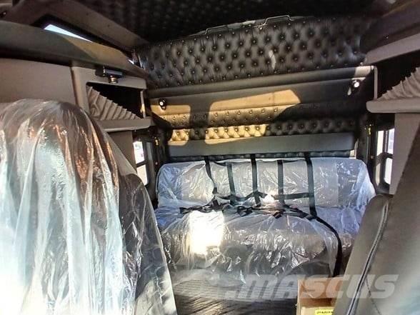 Kenworth W900L Camiones tractor