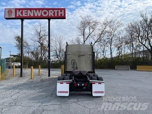 Kenworth W900L Camiones tractor