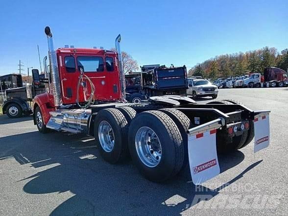 Kenworth W990 Camiones tractor