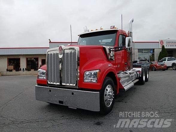 Kenworth W990 Camiones tractor