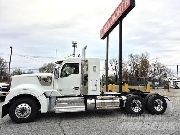 Kenworth W990 Camiones tractor