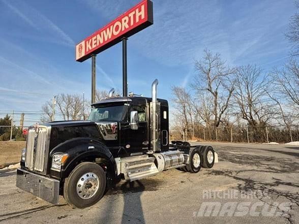 Kenworth W990 Camiones tractor