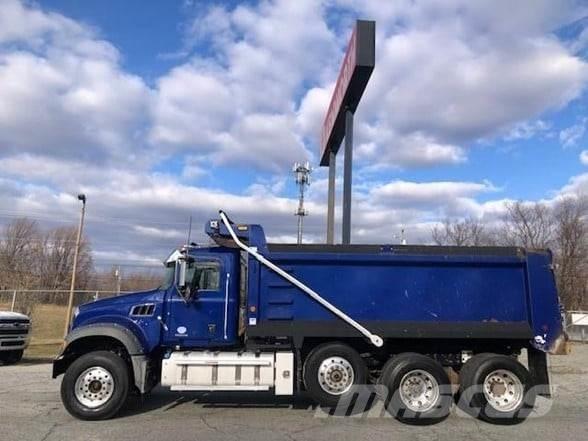 Mack GRANITE 64BR Bañeras basculantes usadas