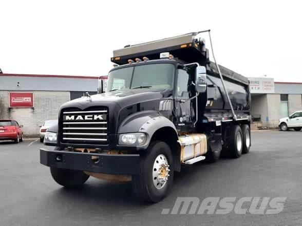 Mack GRANITE GU713 Bañeras basculantes usadas