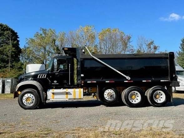 Mack GRANITE GU713 Bañeras basculantes usadas