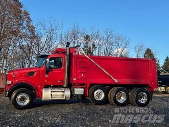 Peterbilt 567 Bañeras basculantes usadas