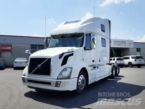 Volvo VNL64T780 Camiones tractor