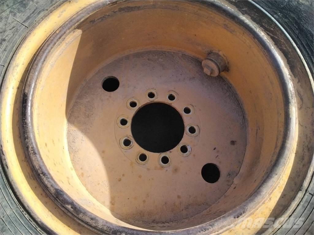 Rottne 2004 14-25 Llantas