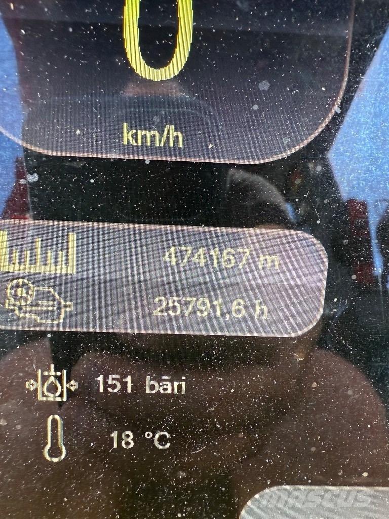 Komatsu 901 Cosechadoras