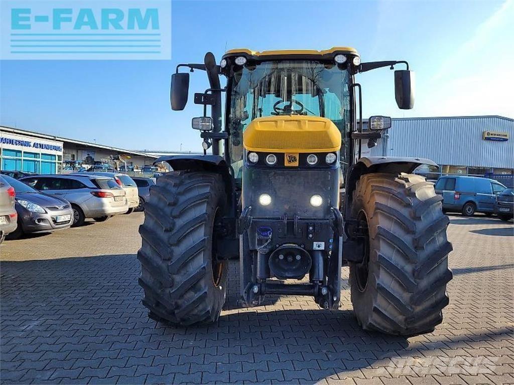 JCB 4220 fastrac Tractores