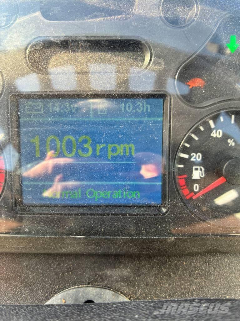 VM Loader 1040LXC Minicargadoras