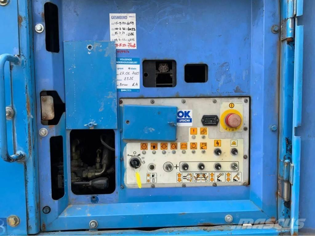 Aichi SP21AJ Plataformas con brazo de elevación telescópico