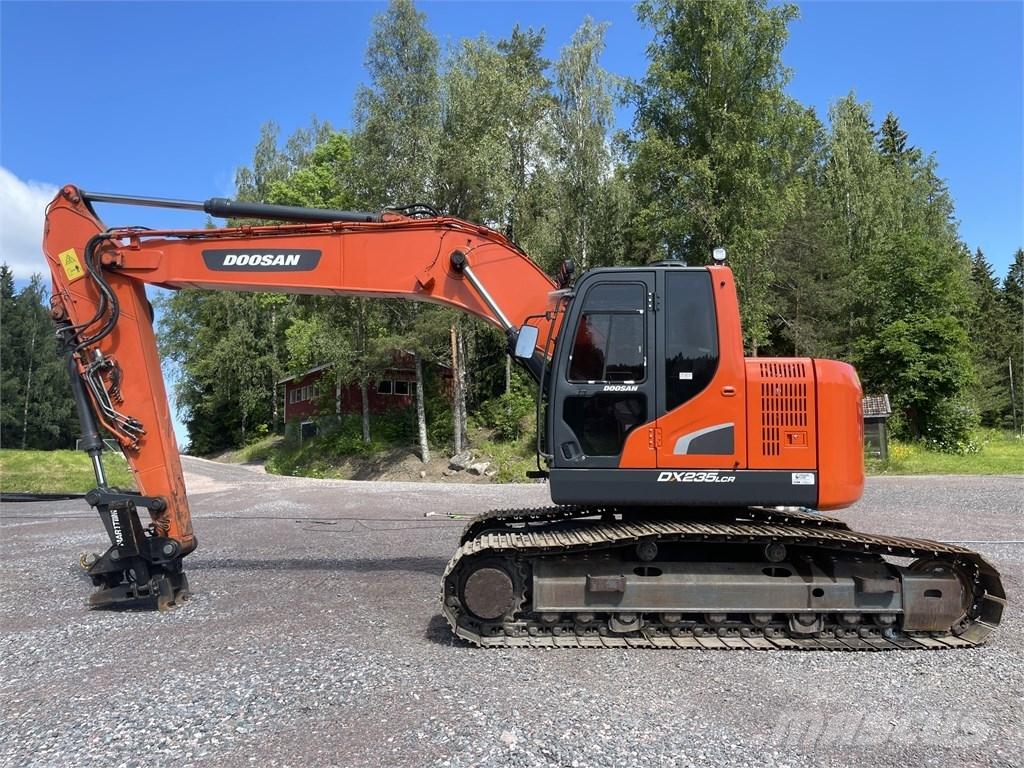 Doosan DX 235 LCR Excavadoras sobre orugas