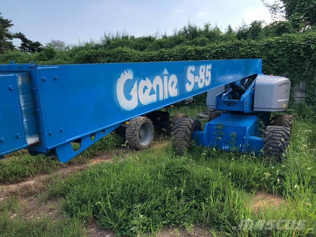 Genie S 85 Plataformas con brazo de elevación telescópico