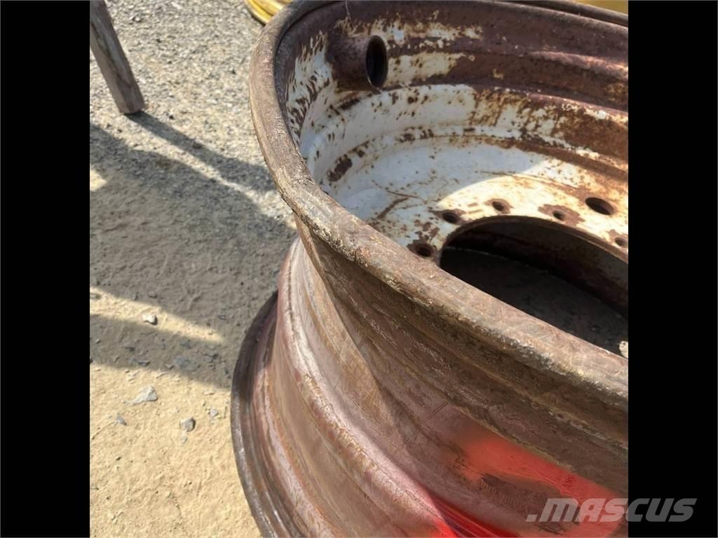 Komatsu 941 24x34 Llantas