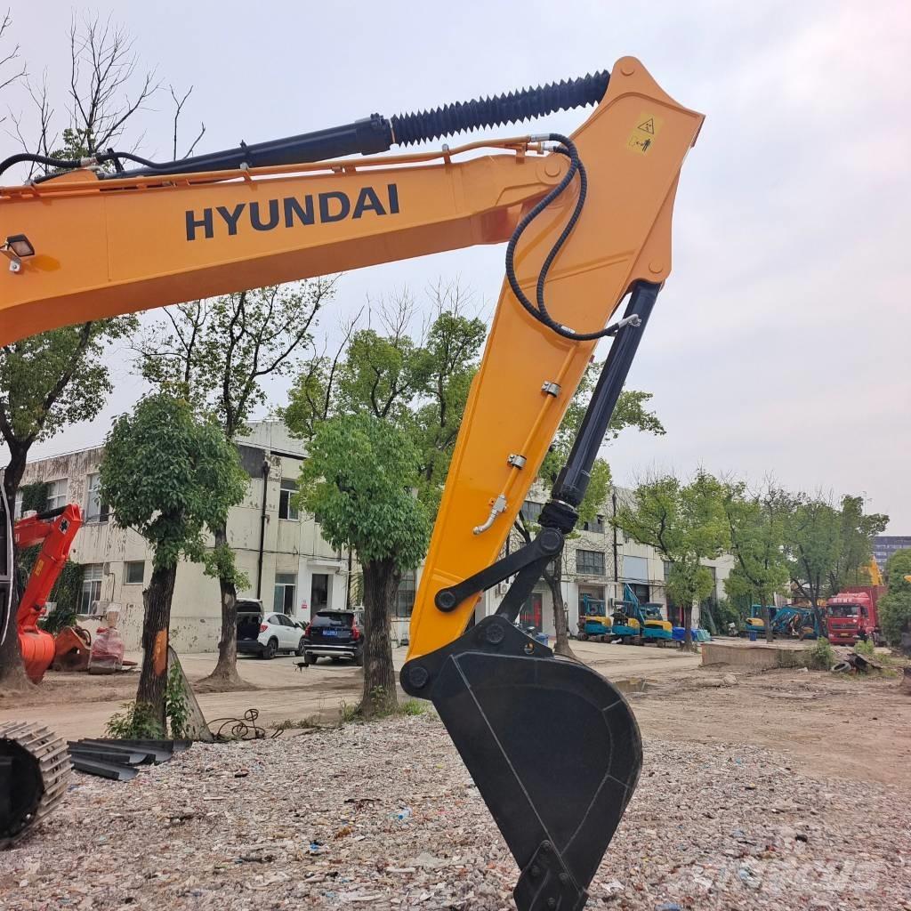 Hyundai 220LC-9S Excavadoras sobre orugas