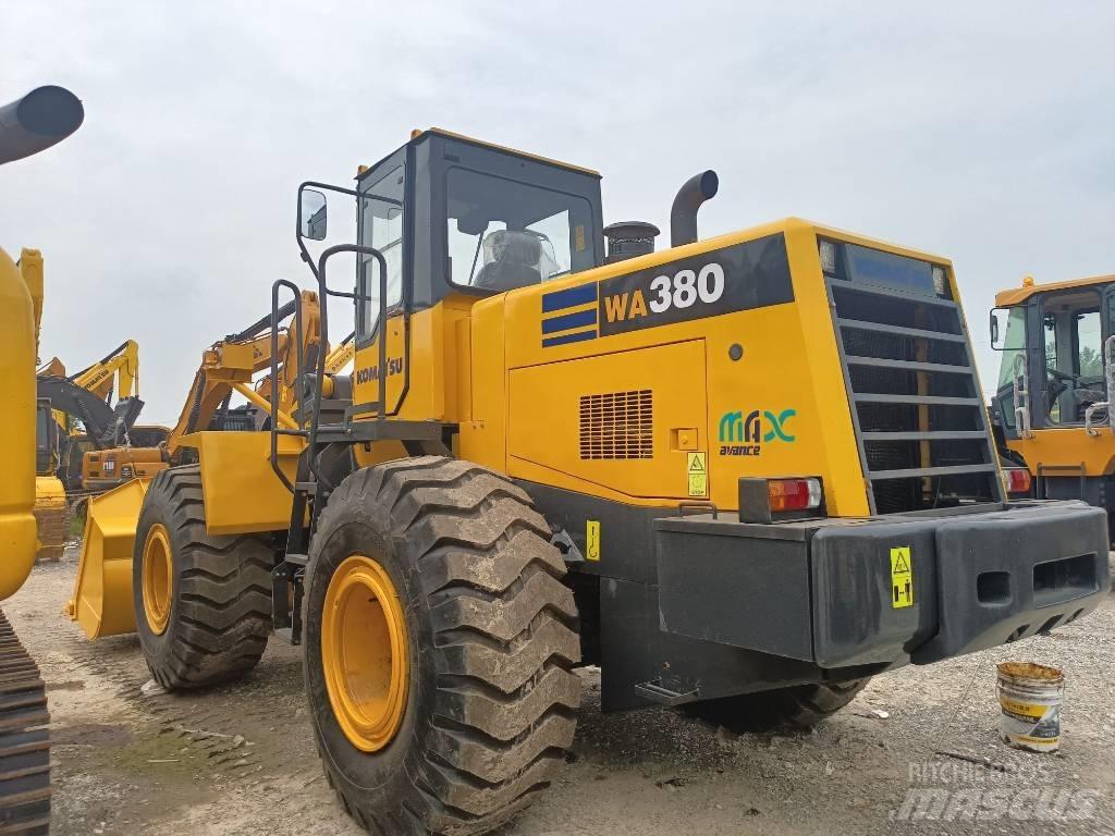 Komatsu WA 380 Cargadoras sobre ruedas