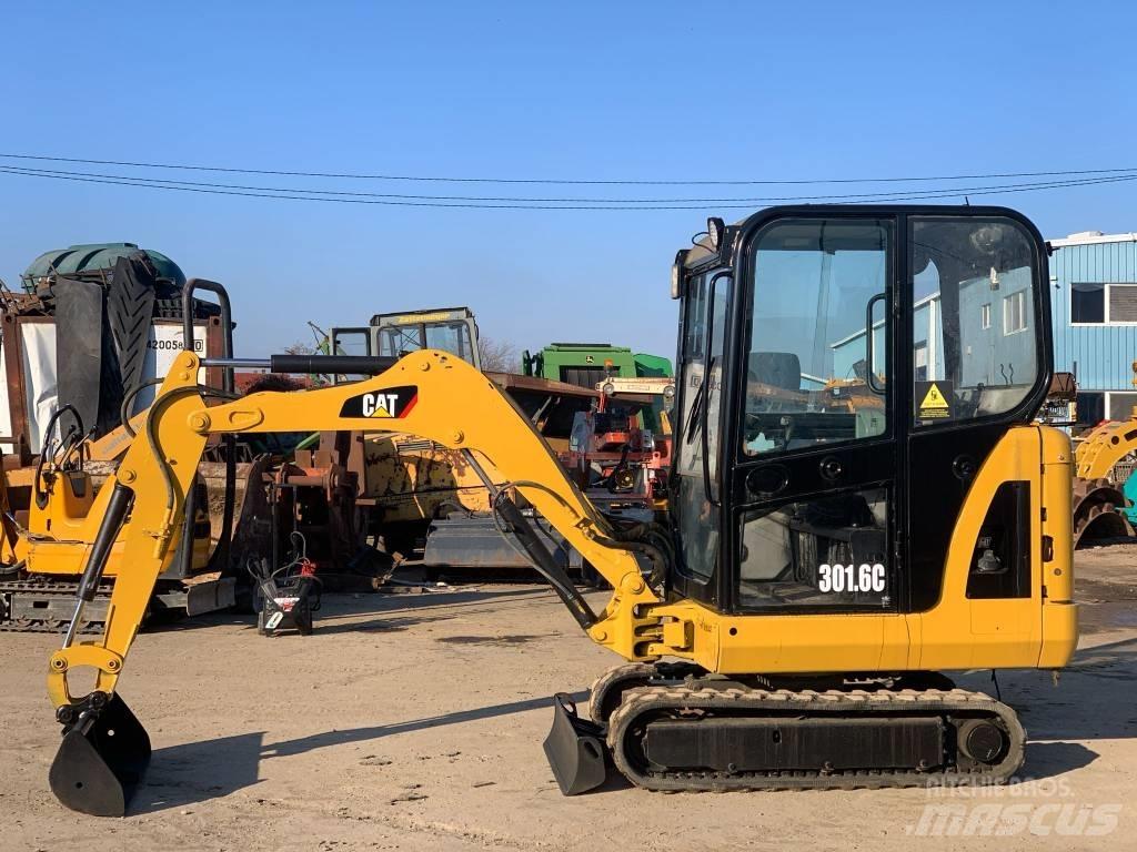 CAT 301.6C Miniexcavadoras