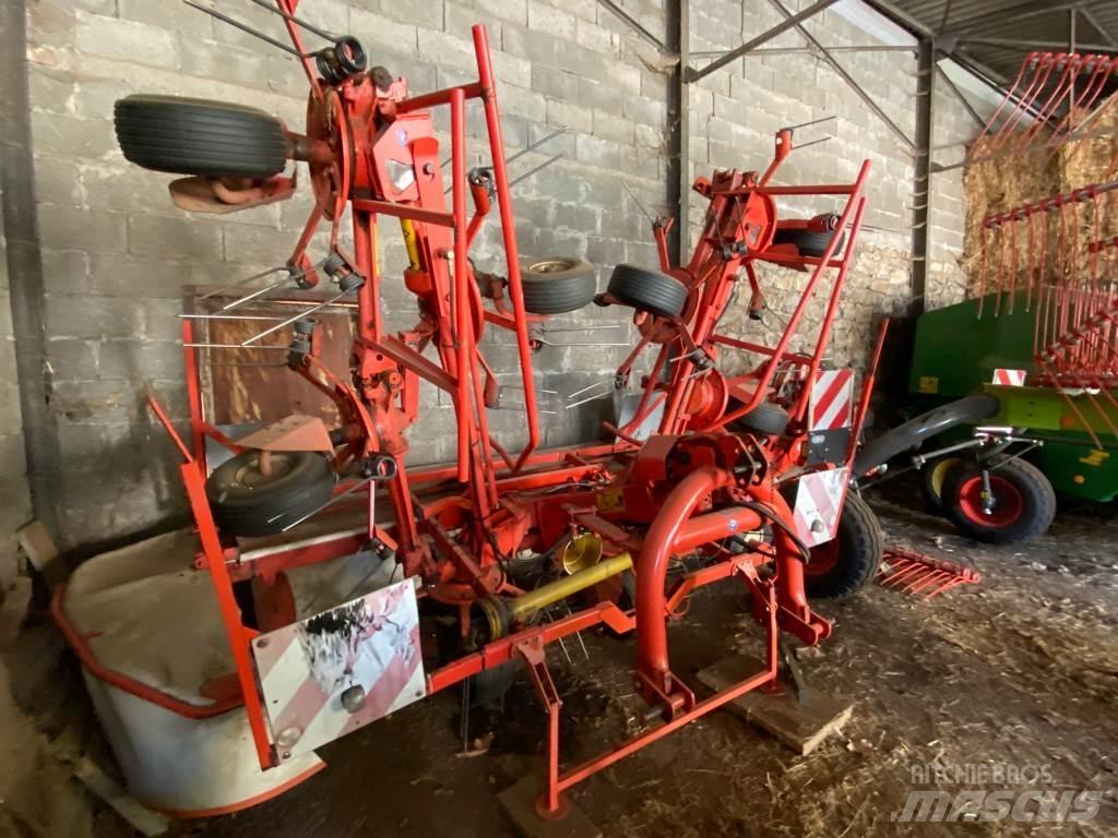 Kuhn Gf7601MH Rastrilladoras y rastrilladoras giratorias