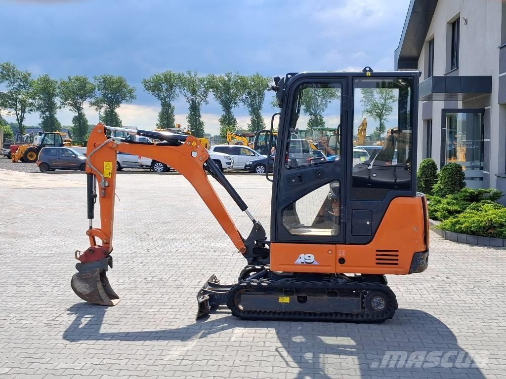 Hitachi ZX 19-6 Miniexcavadoras