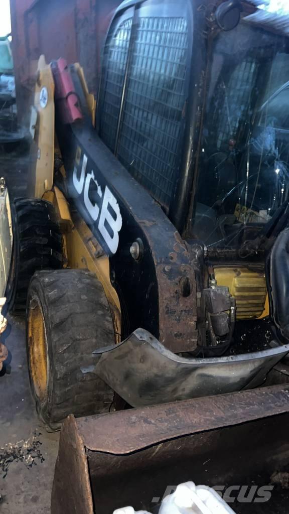 JCB 160 robot Plataformas y cucharones