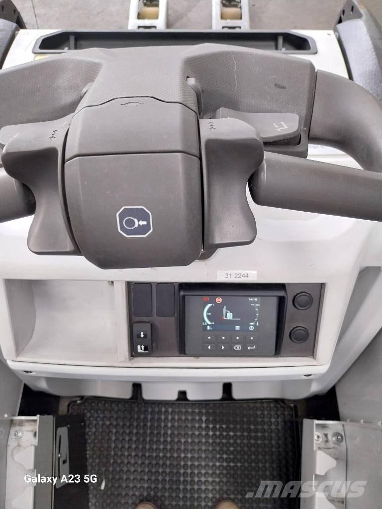 UniCarriers PLR200 Montacargas con plataformas de baja elevación