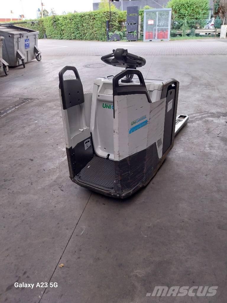 UniCarriers PLR200 Montacargas con plataformas de baja elevación