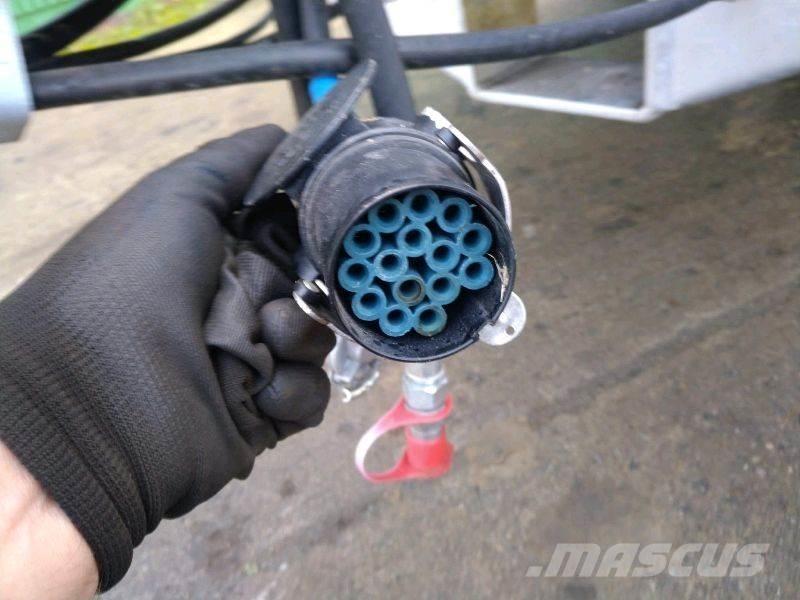 Fortuna EDT 16 Remolques para pacas