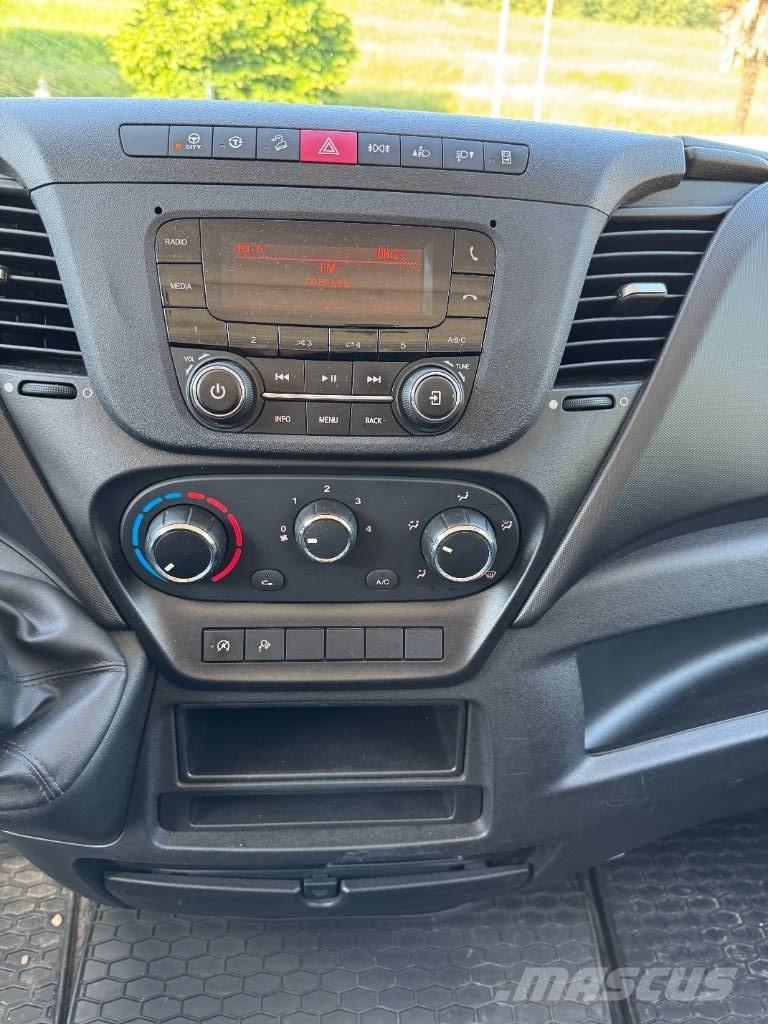 Iveco Daily 35s14 Furgonetas cerradas
