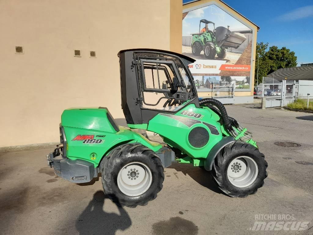 Avant 860i ROPS Otros