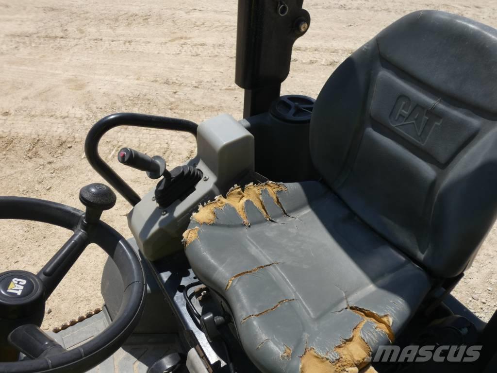 CAT CB 24 B Rodillos de doble tambor