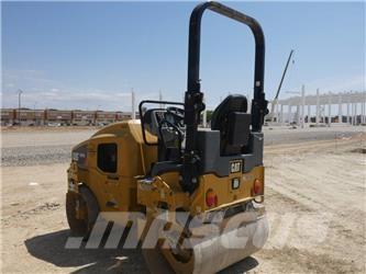 CAT CB 24 B Rodillos de doble tambor