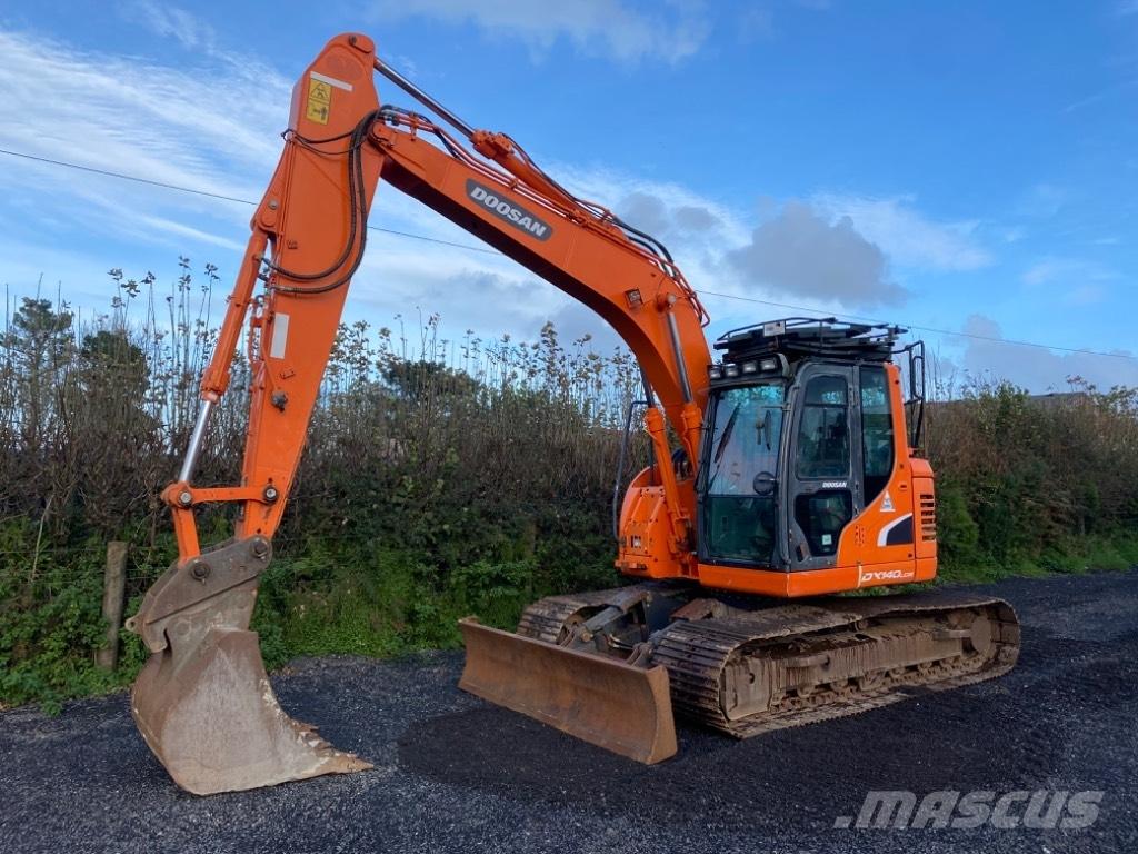 Doosan DX 140 LCR-3 Excavadoras sobre orugas