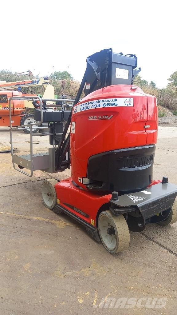 Manitou 100 VJR Plataformas con jaula de elevación