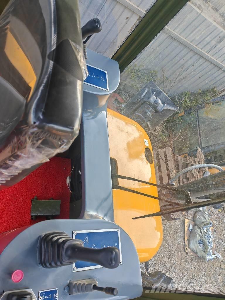 XCMG WZ30-25 Retrocargadoras