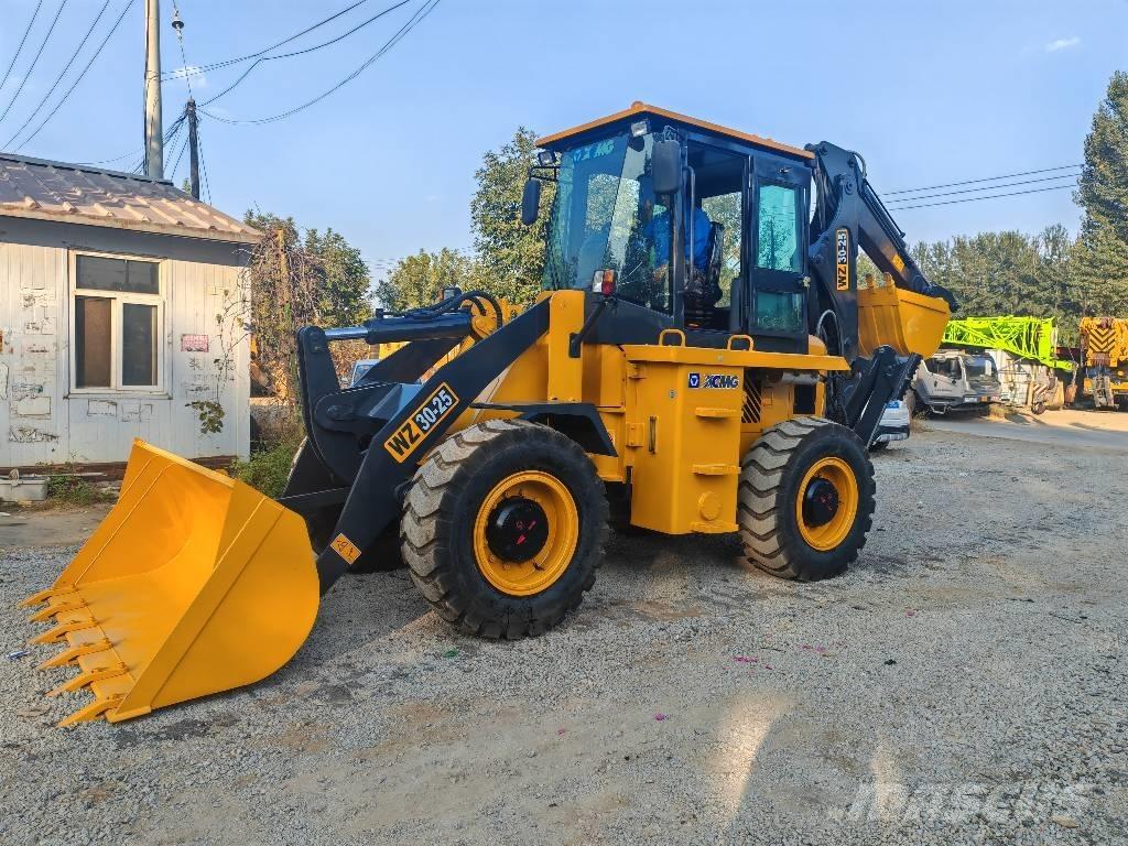 XCMG WZ30-25 Retrocargadoras