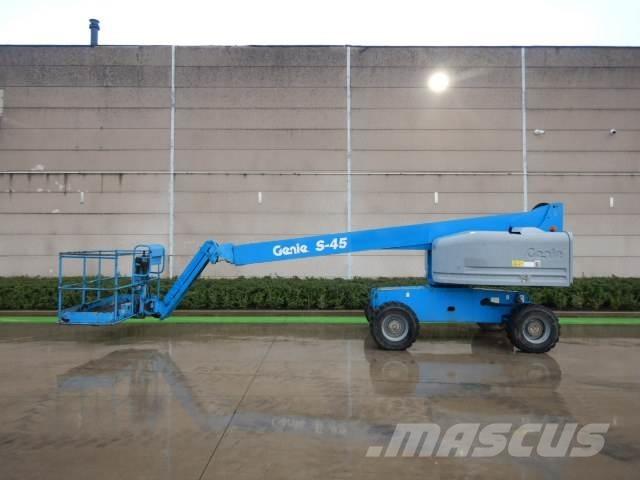 Genie S45 Plataformas con brazo de elevación telescópico