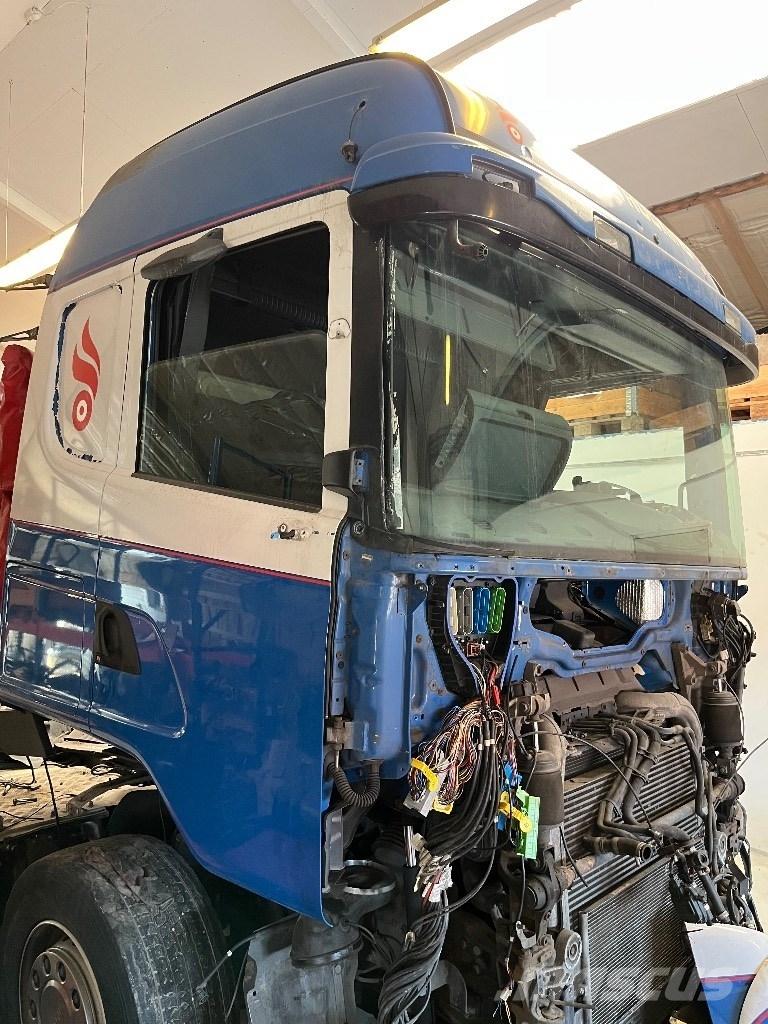 Scania CG19H Cabinas