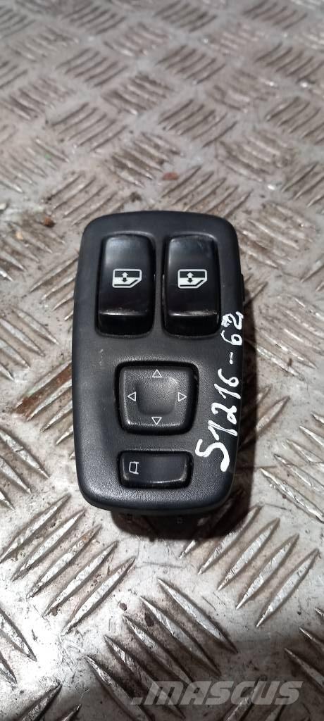 Scania R 440   1445793 Cabinas