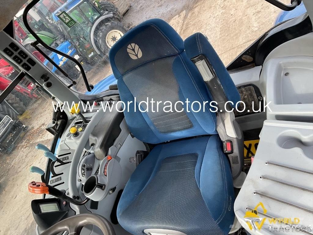 New Holland T 7.245 Tractores