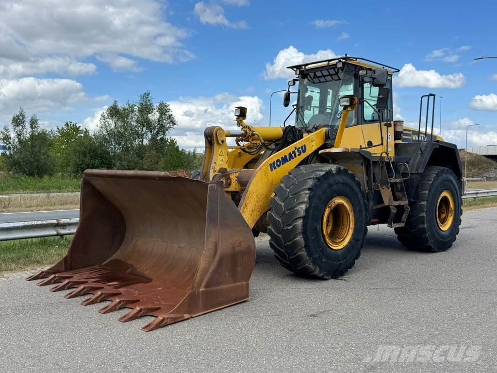 Komatsu WA470-5H Cargadoras sobre ruedas