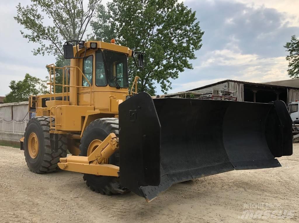 CAT 824 C Buldozer sobre ruedas