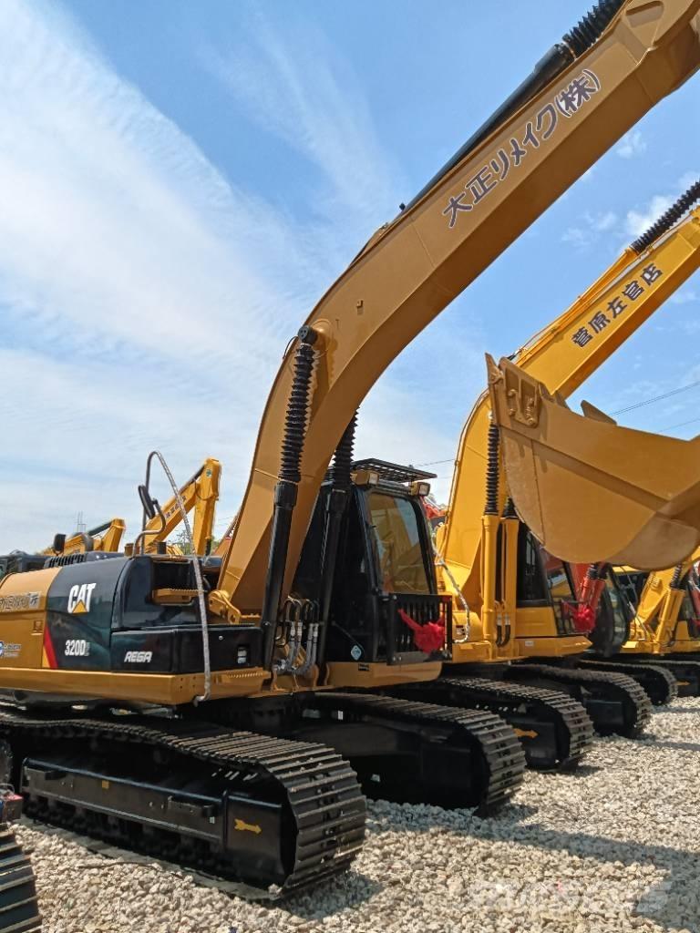 CAT 320D2 Excavadoras 7t - 12t
