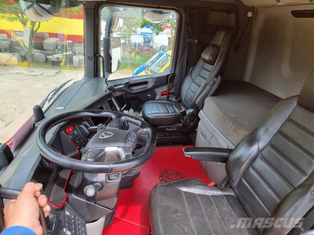 Scania S 580 6X2 Camiones tractor