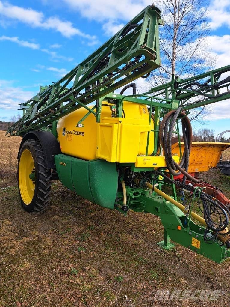 John Deere 740 i Pulverizadores arrastrados